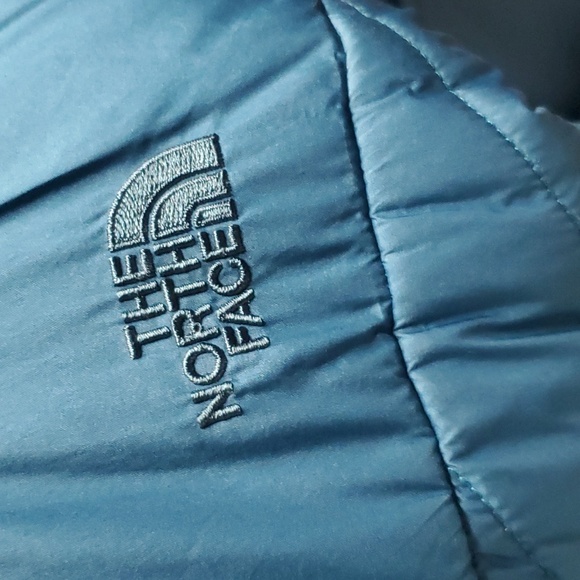 The North Face Women's Polyester Jacket - Picture 3 of 4